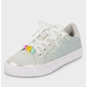 Children’s Place Kids Glitter Sneakers with Charms Size: 3‎ NWT